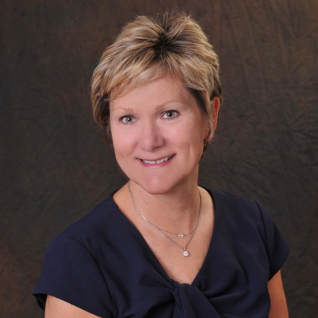 Kathy Gill headshot.