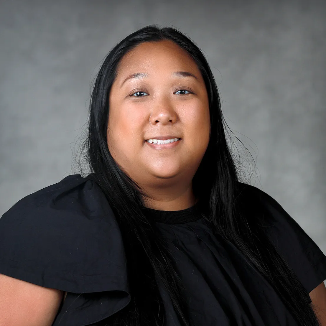 Heashot of Mai-Trinh T. Pham